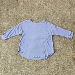 MARC New York Performance Periwinkle 3/4 Sleeve Thermal Style Lightweight Top